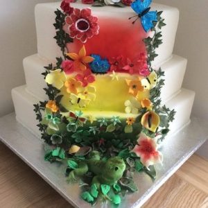 Rainforest inspired wedding cake bright colours red, green,yellow