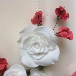 close up of roses and sweet pea